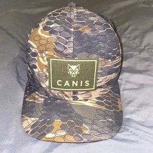 Canis hunting Trucker Hat